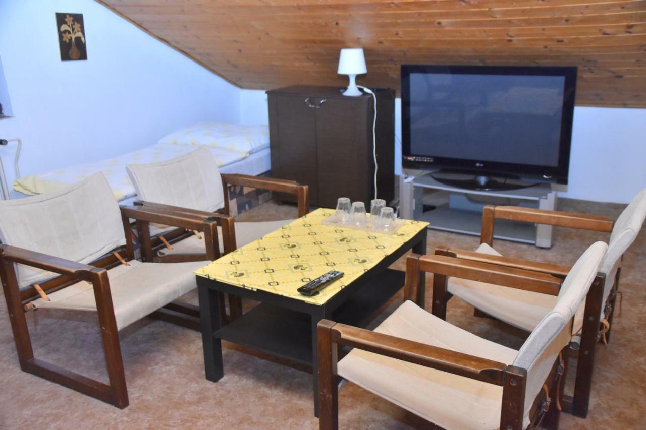 Penzion Na Kopecku Ceske Budejovice Exterior foto