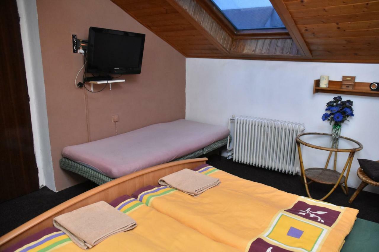 Penzion Na Kopecku Ceske Budejovice Exterior foto